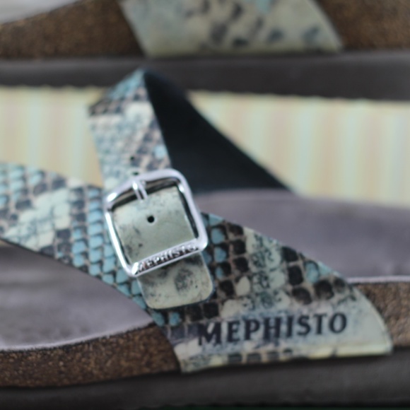 Mephisto Helen Sandal - Picture 12 of 15